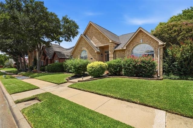 313 Pecos Trail - Photo 1