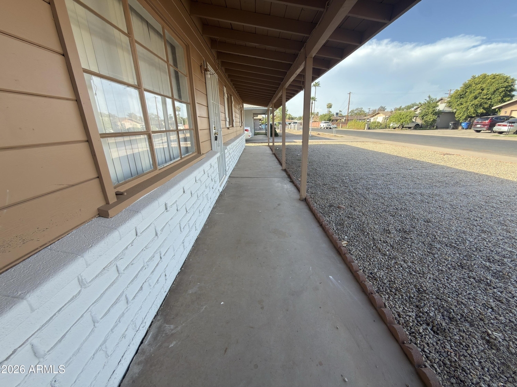 7010 N 34th Avenue - Photo 2
