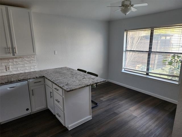 8240 Willis Lane - Photo 3