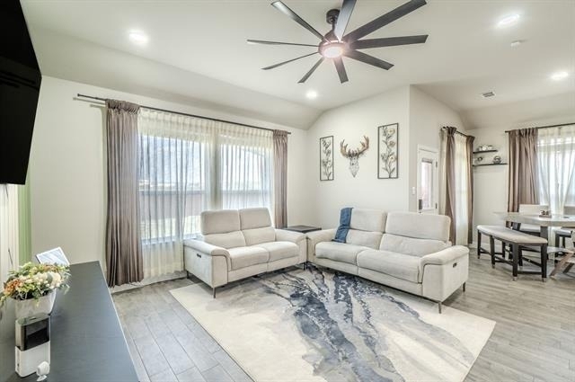 3105 Lionsgate Drive - Photo 2