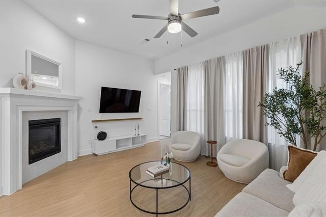1613 Sandhill Lane - Photo 1