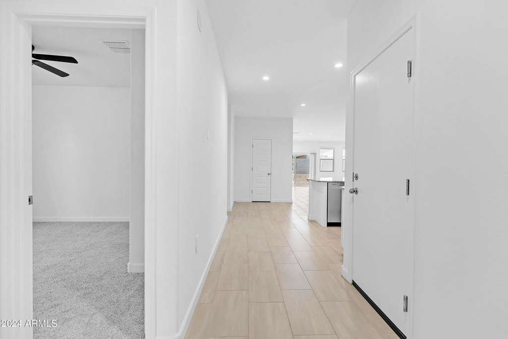 2856 W Seaver Avenue - Photo 1
