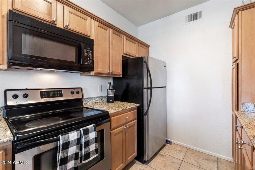 7009 E Acoma Drive - Photo 9