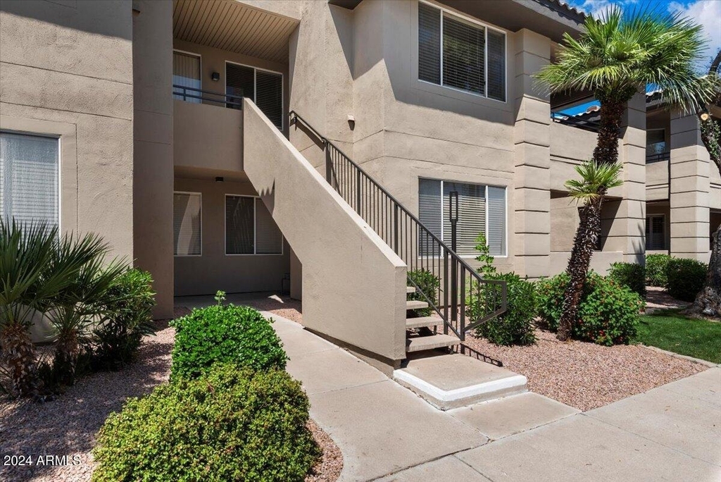 7009 E Acoma Drive - Photo 2