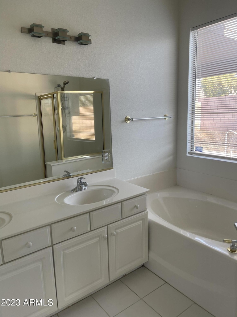 4722 E Chisum Trail - Photo 8