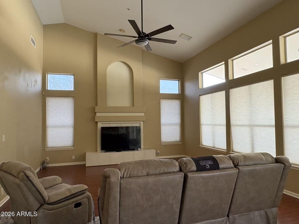 10511 N 117th Place - Photo 21