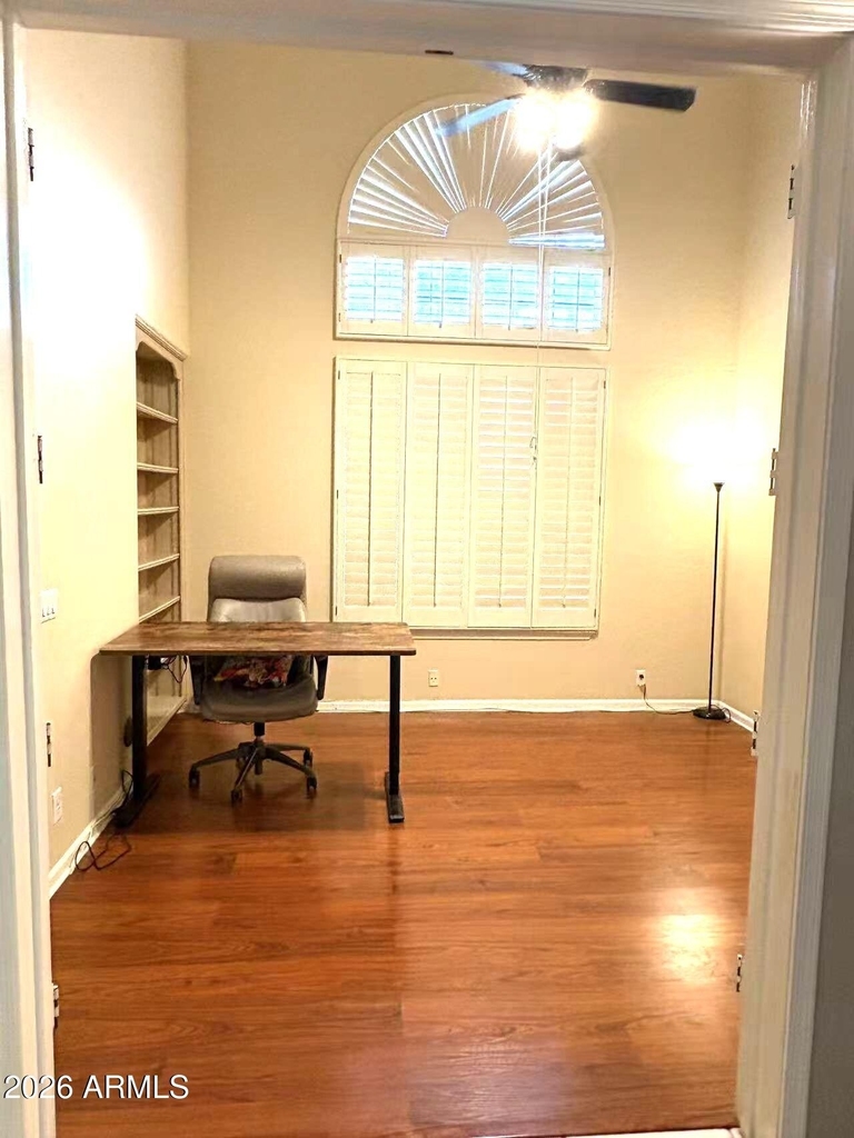 10511 N 117th Place - Photo 42