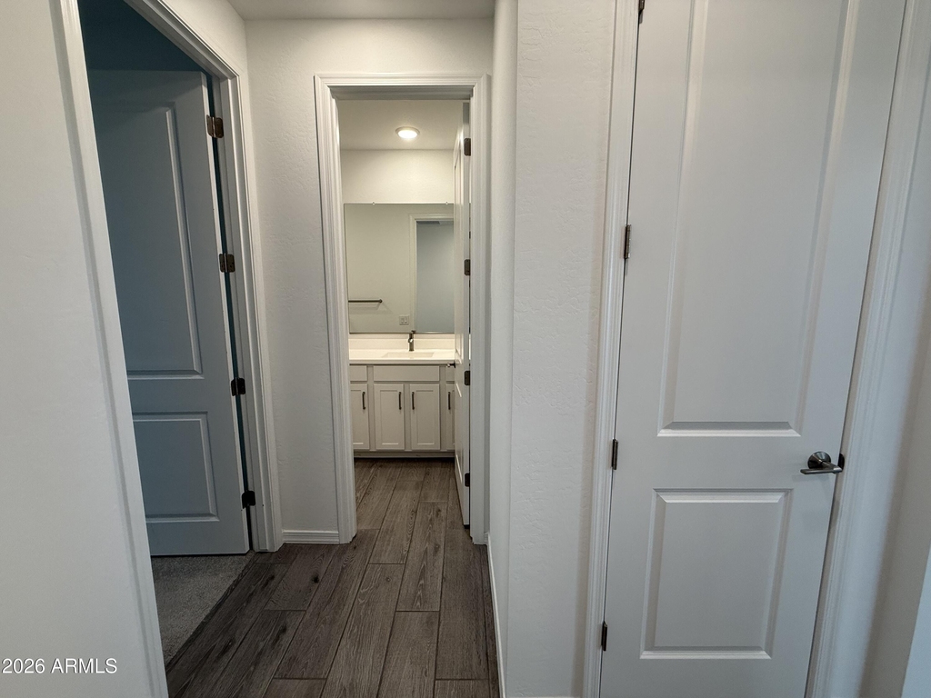 4248 W Brenley Drive - Photo 29