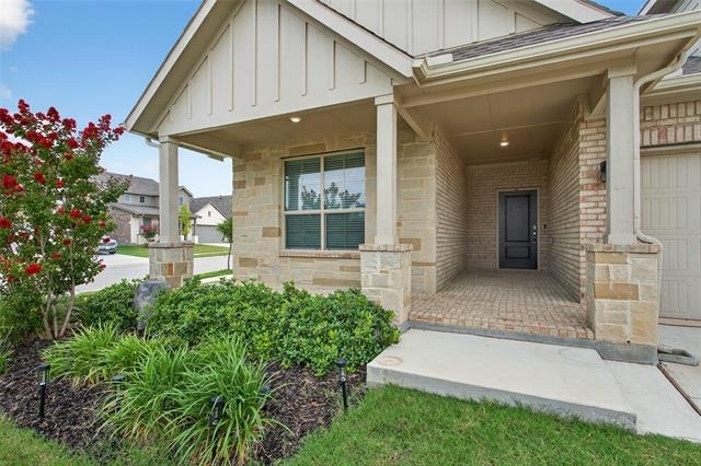 5401 Cypress Point Drive - Photo 0