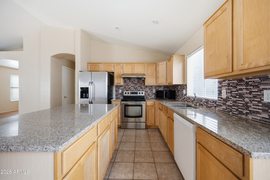 4512 E Windsong Drive - Photo 4