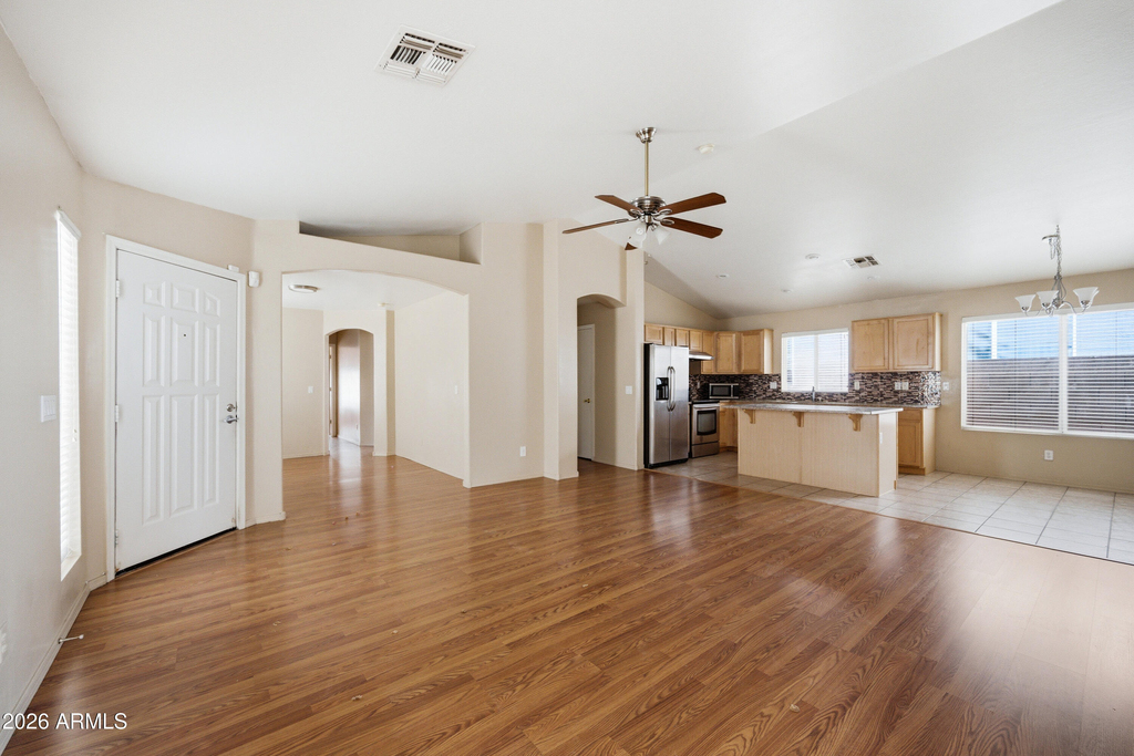 4512 E Windsong Drive - Photo 2