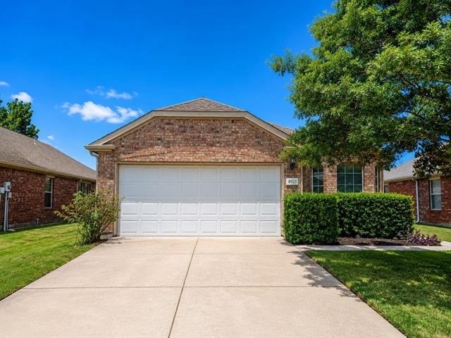 8925 Sierra Trail - Photo 0