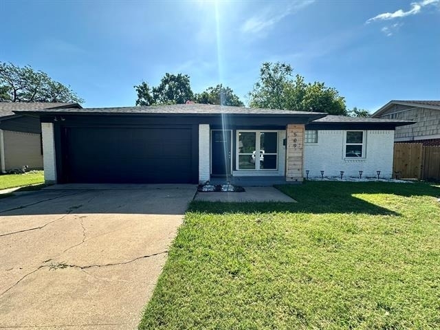 509 Dover Drive - Photo 1