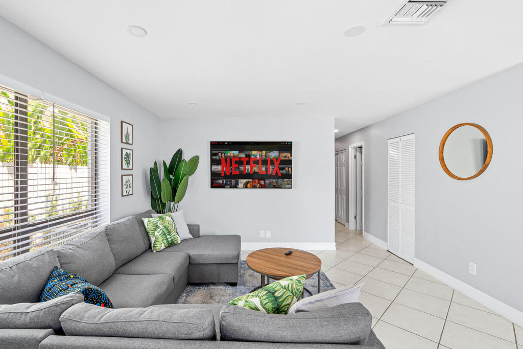 3372 Ne 5th Drive - Photo 35