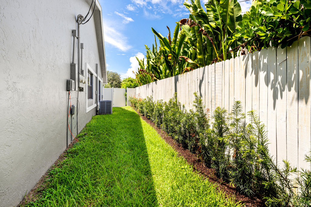 3372 Ne 5th Drive - Photo 43