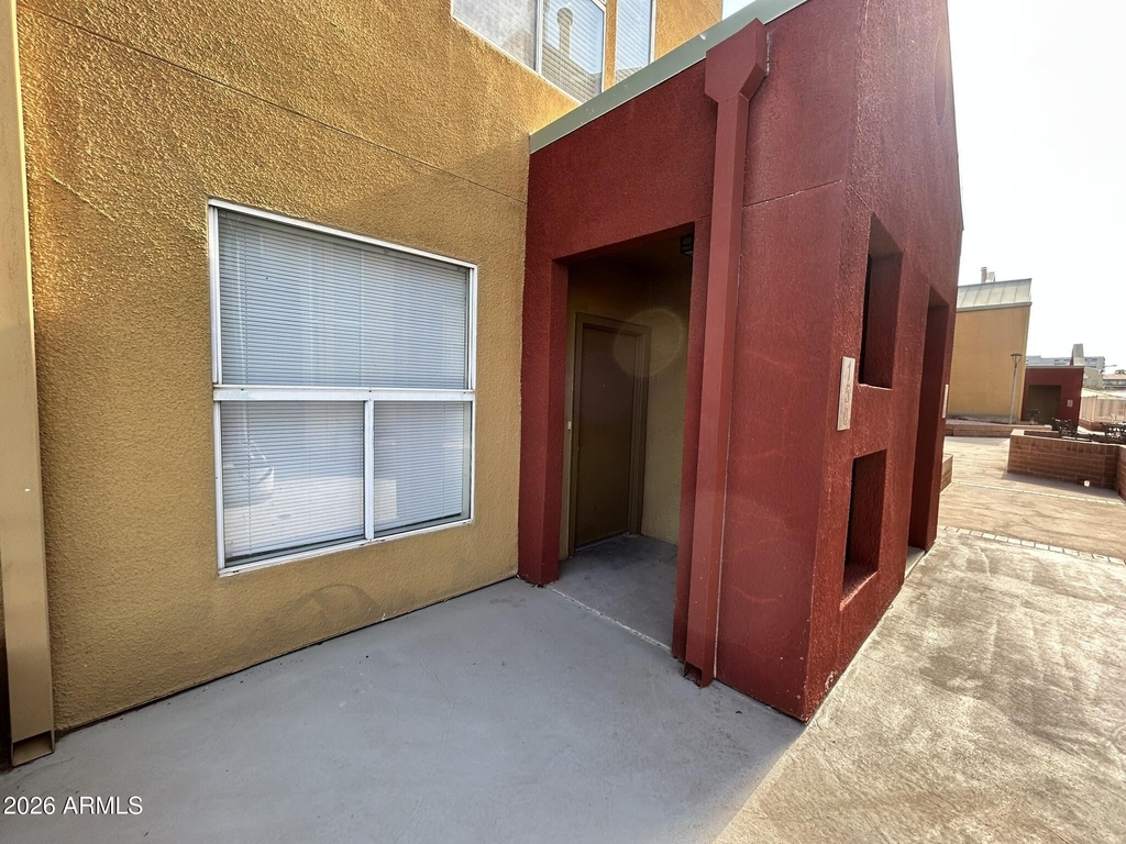 154 W 5th Street - Photo 1