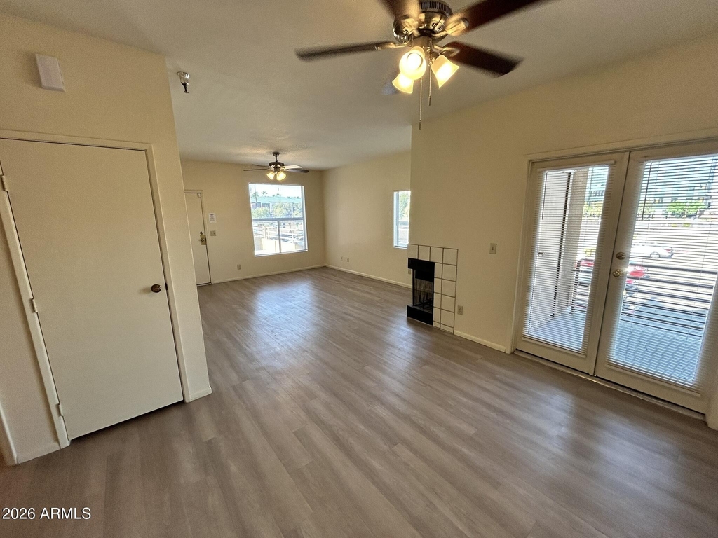 154 W 5th Street - Photo 8