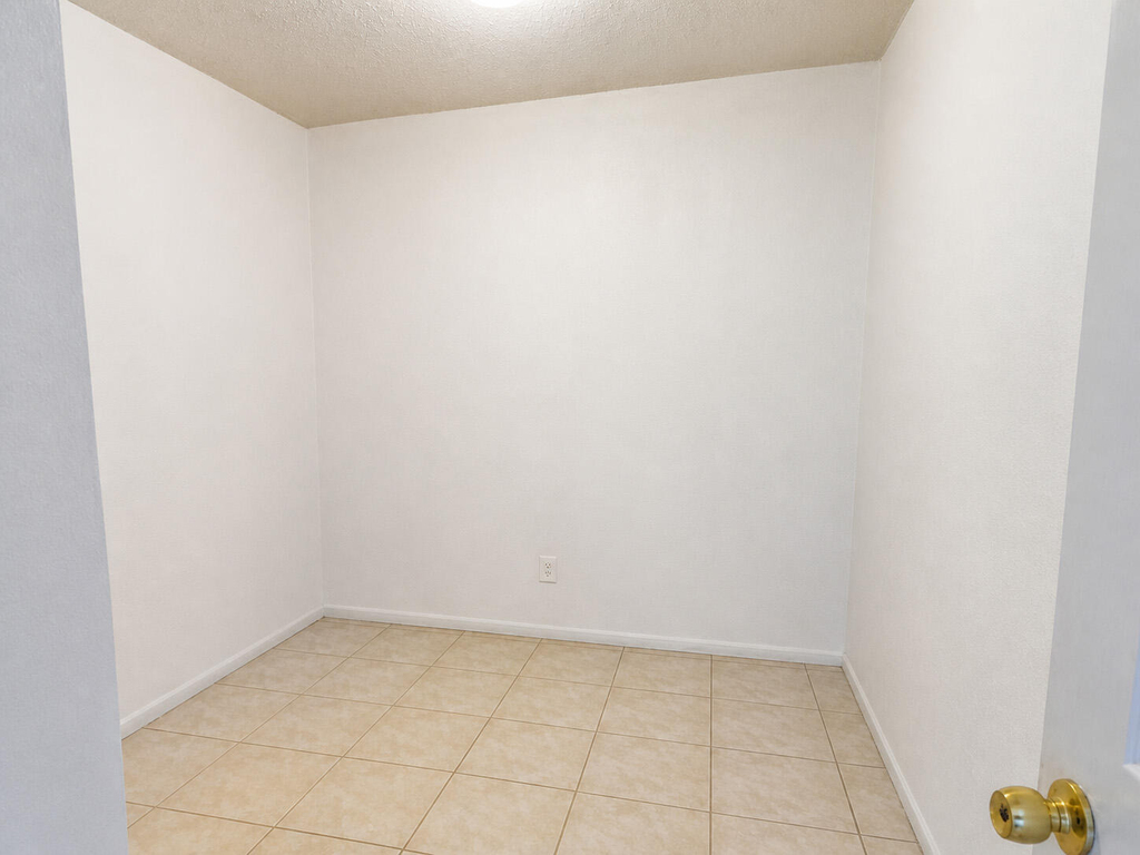 7260 Woodmont Terrace - Photo 11