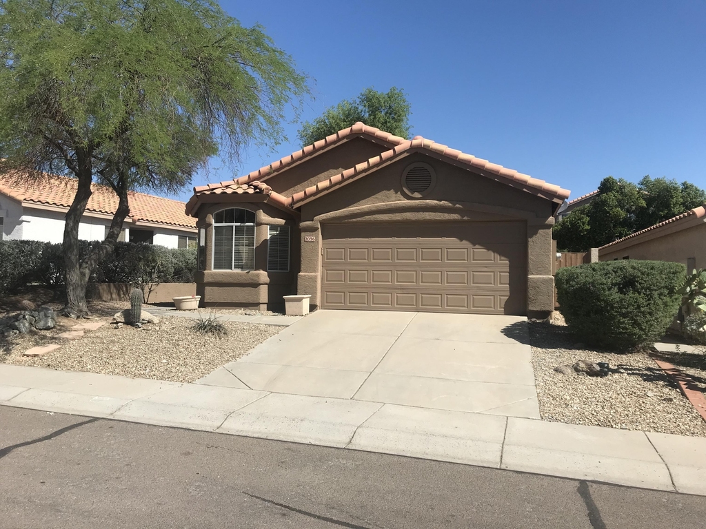 2036 E Windsong Drive - Photo 0