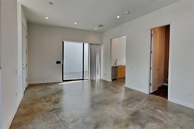 904 Blackland Court - Photo 1