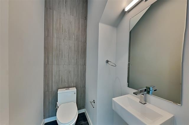 904 Blackland Court - Photo 12