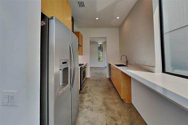 904 Blackland Court - Photo 4