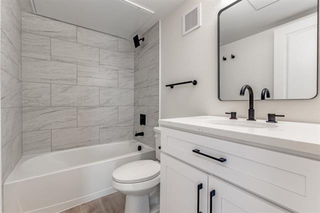 5917 Gaston Avenue - Photo 6