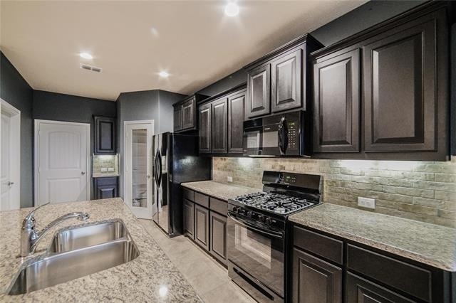 4004 Stone Trail Drive - Photo 6