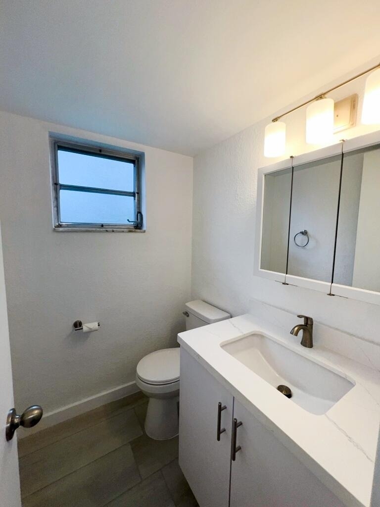 3777 Nw 78th Avenue - Photo 13