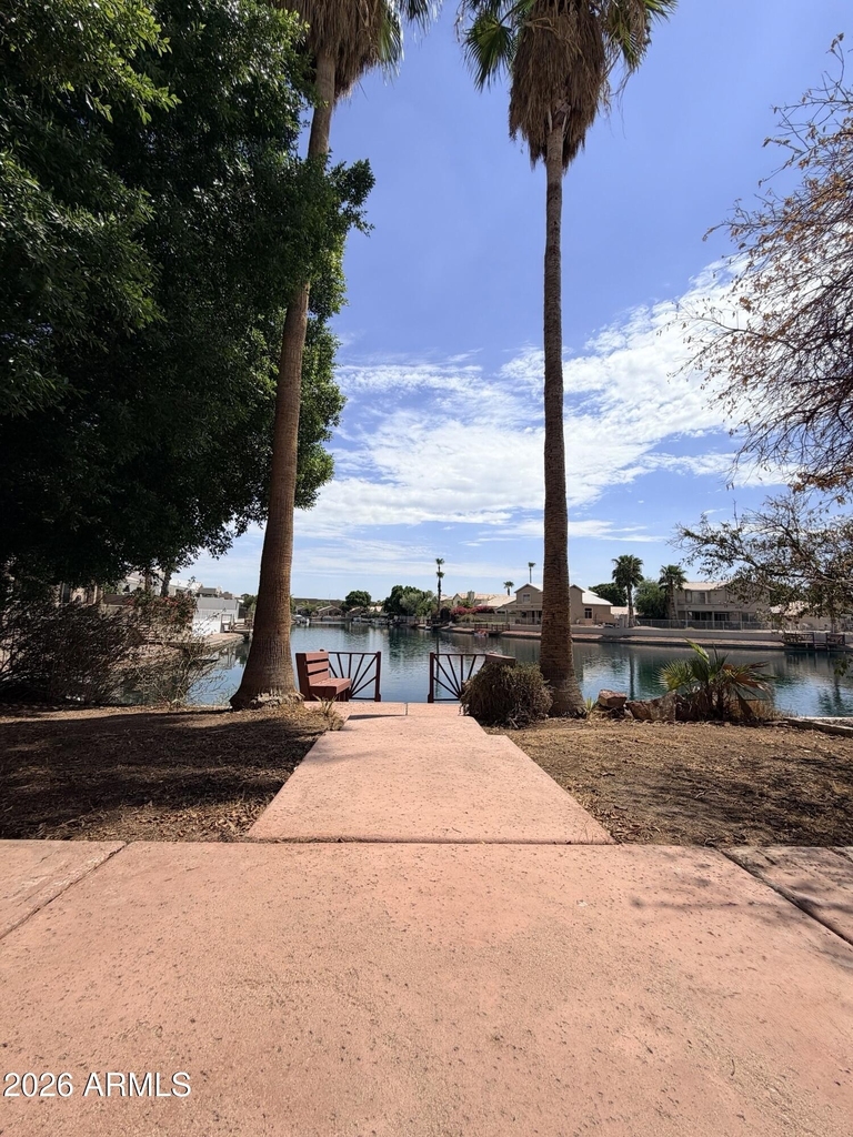 5215 W Tonopah Drive - Photo 8