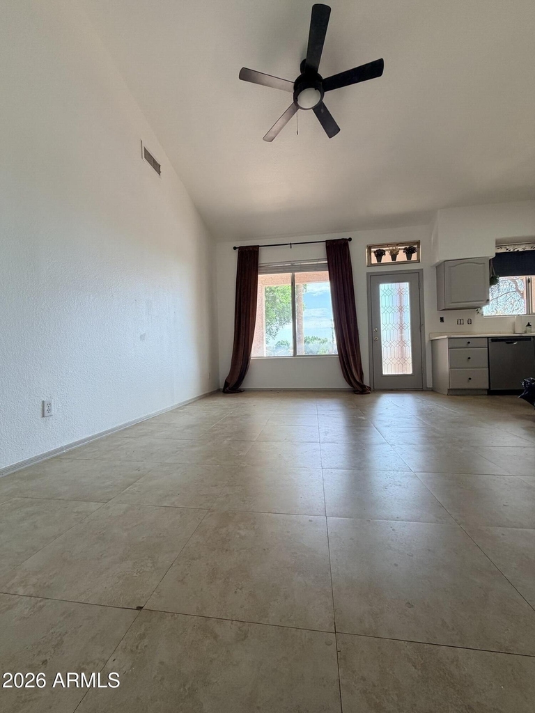 5215 W Tonopah Drive - Photo 4