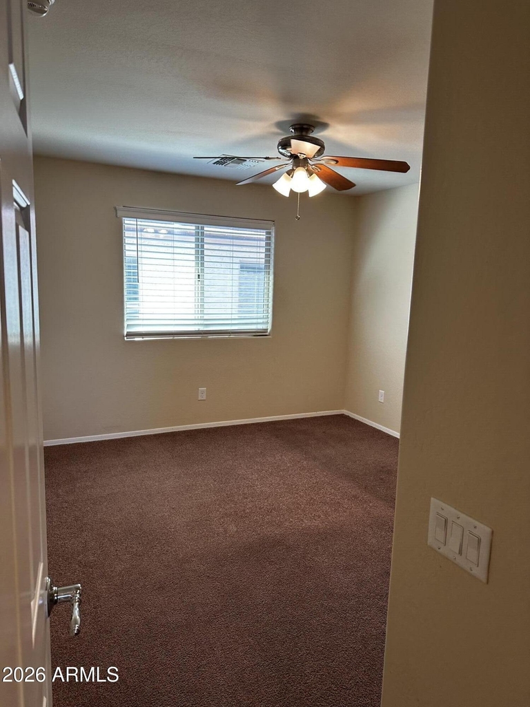 5440 W Hobby Horse Drive - Photo 17