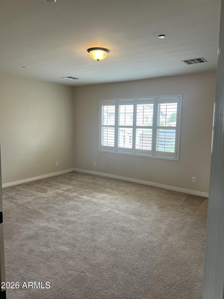 13518 W Verde Lane - Photo 11
