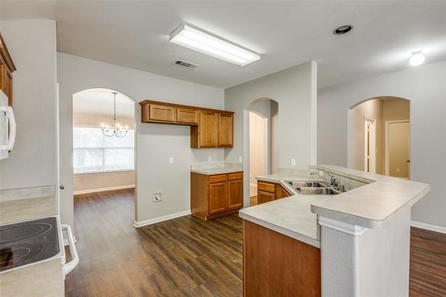 612 Cove Court - Photo 5