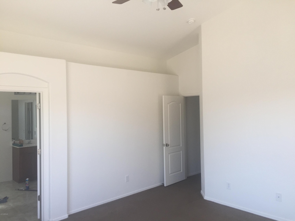 249 S 14th Circle - Photo 10