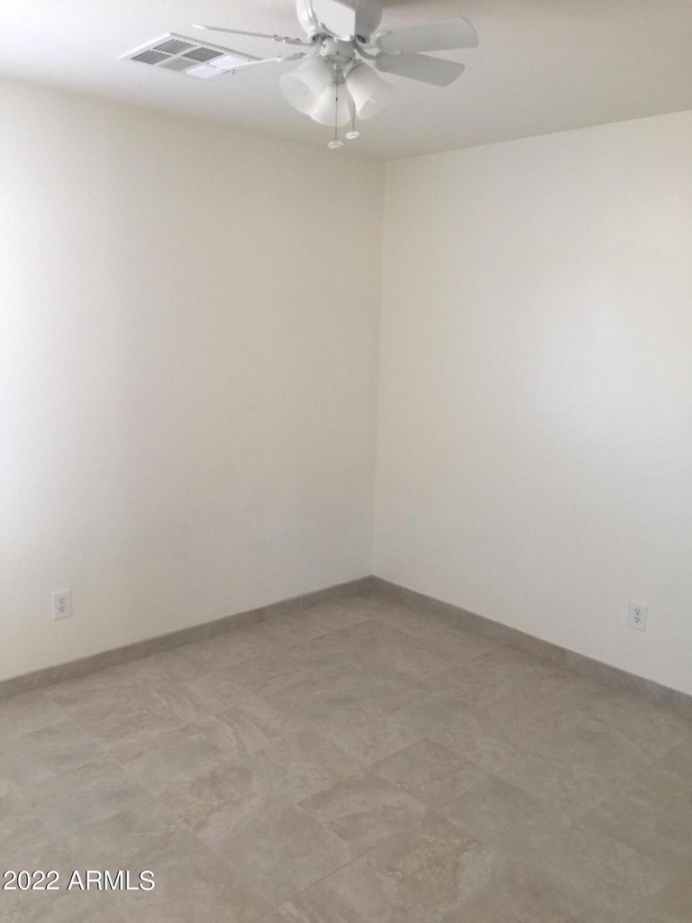 249 S 14th Circle - Photo 13
