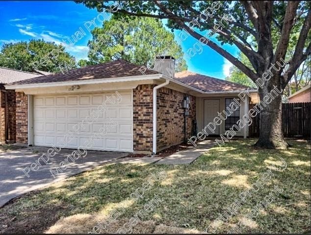1714 Magnolia Lane - Photo 0