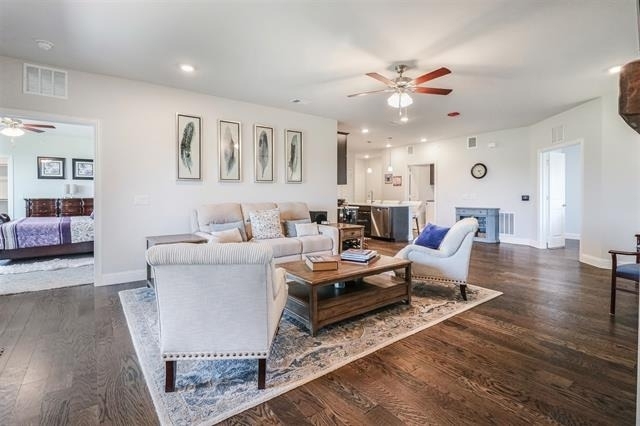 1735 Wittington Place - Photo 14