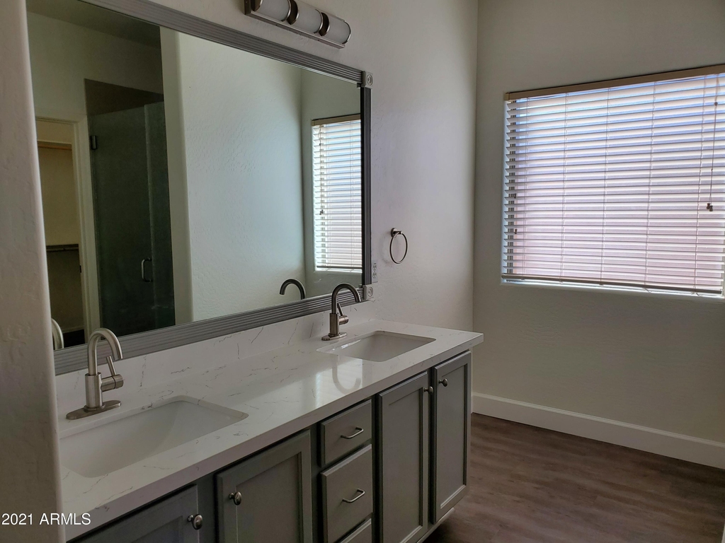 2056 E Riviera Drive - Photo 17