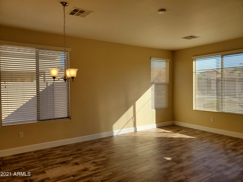 2056 E Riviera Drive - Photo 4