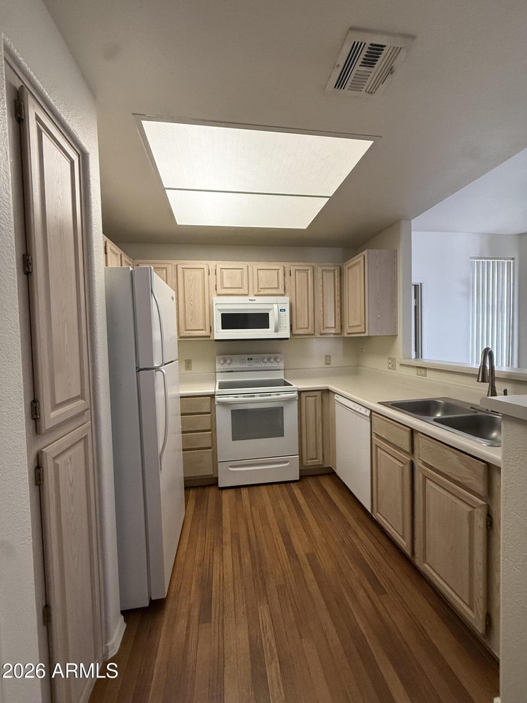 11375 E Sahuaro Drive - Photo 11
