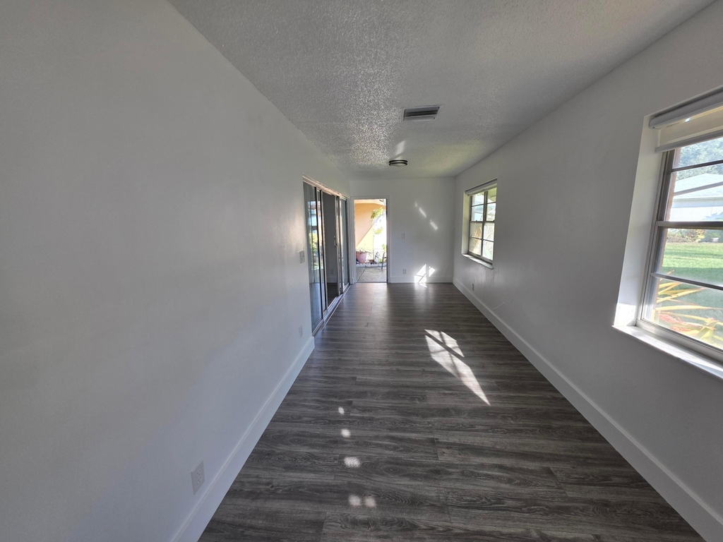 718 Whippoorwill Lane - Photo 32