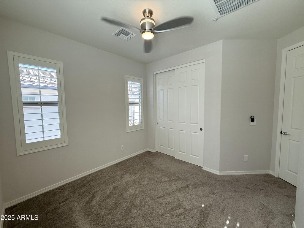 2366 W Gloria Lane - Photo 46