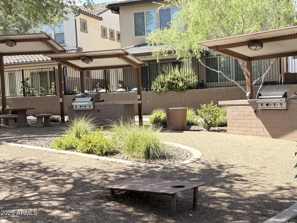 2366 W Gloria Lane - Photo 54
