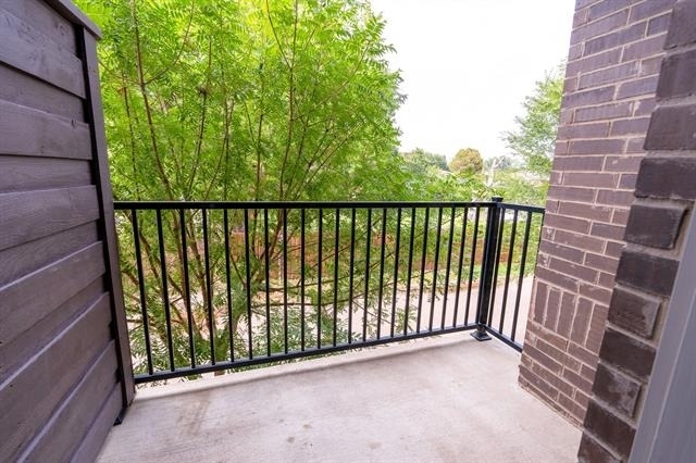 2514 Vintage Street - Photo 11