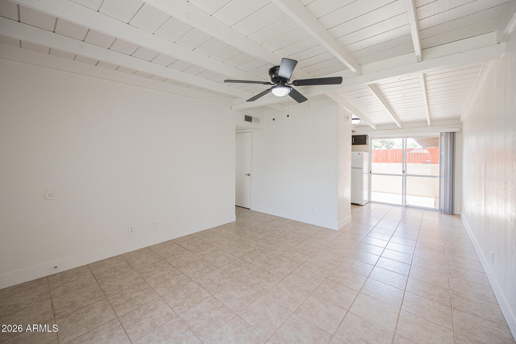 388 N Comanche Drive - Photo 3