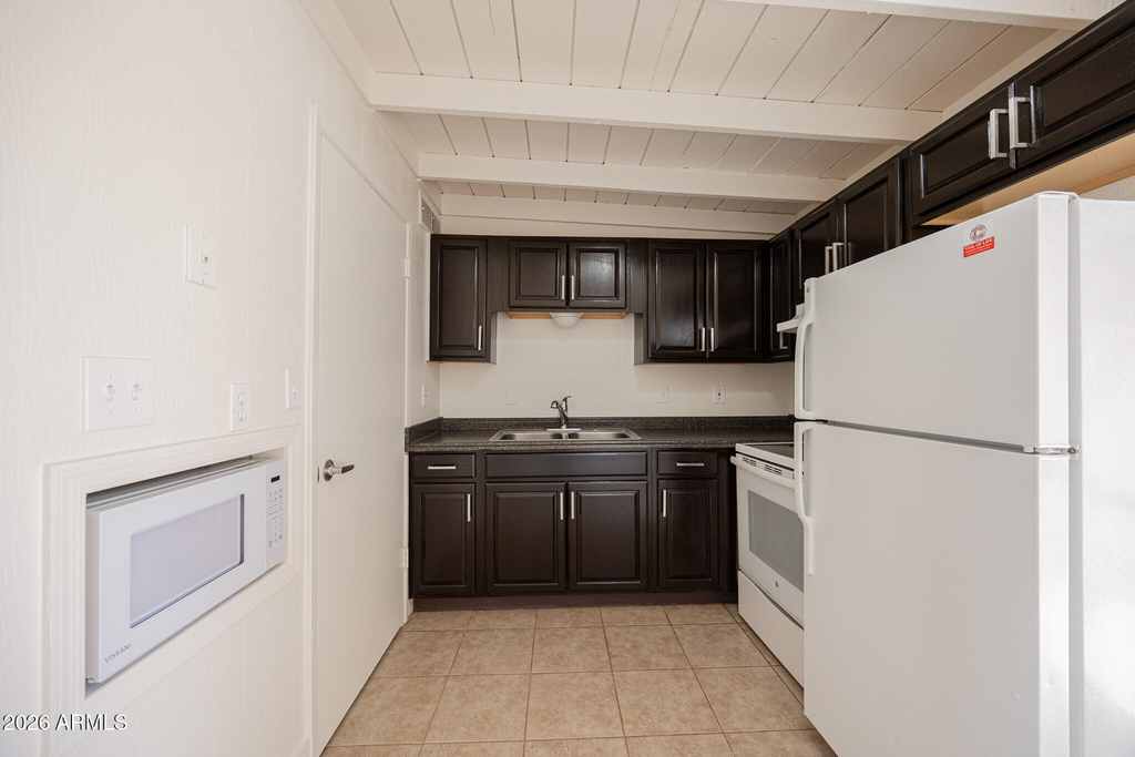 388 N Comanche Drive - Photo 8