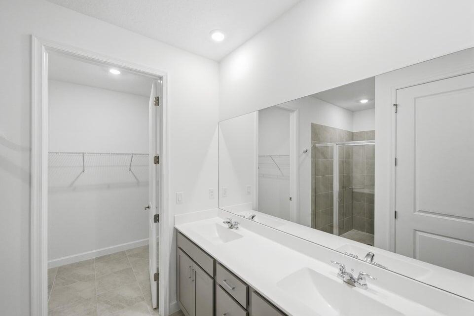 3712 Spanish Cedar Place W - Photo 1