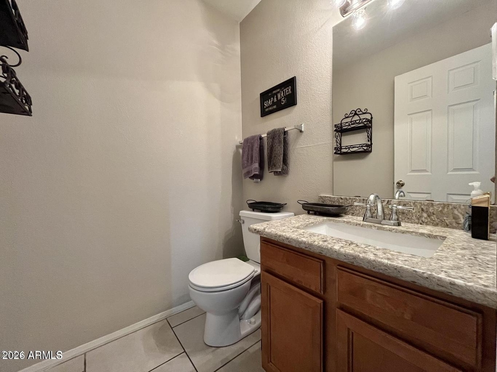 3946 W Camino Del Rio -- - Photo 9