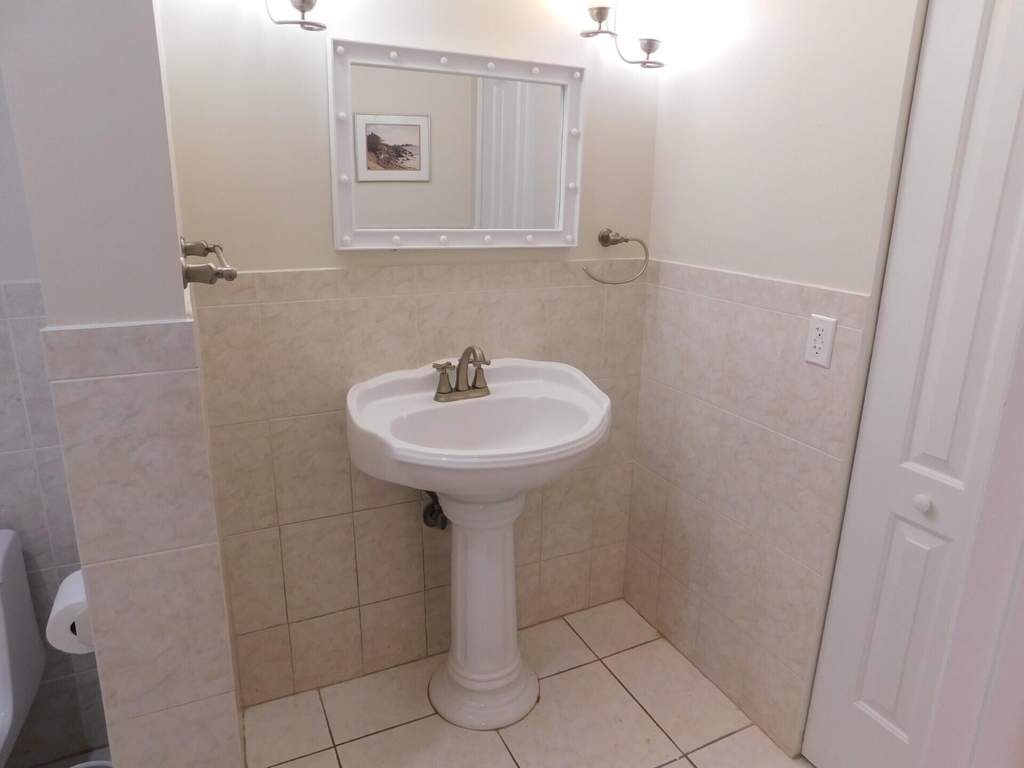 565 Piedmont L - Photo 2